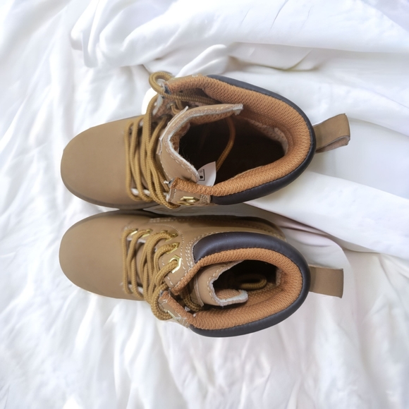 Fila Kid's Edgewater 12.5 Boot Tan Classic Style - Picture 6 of 6